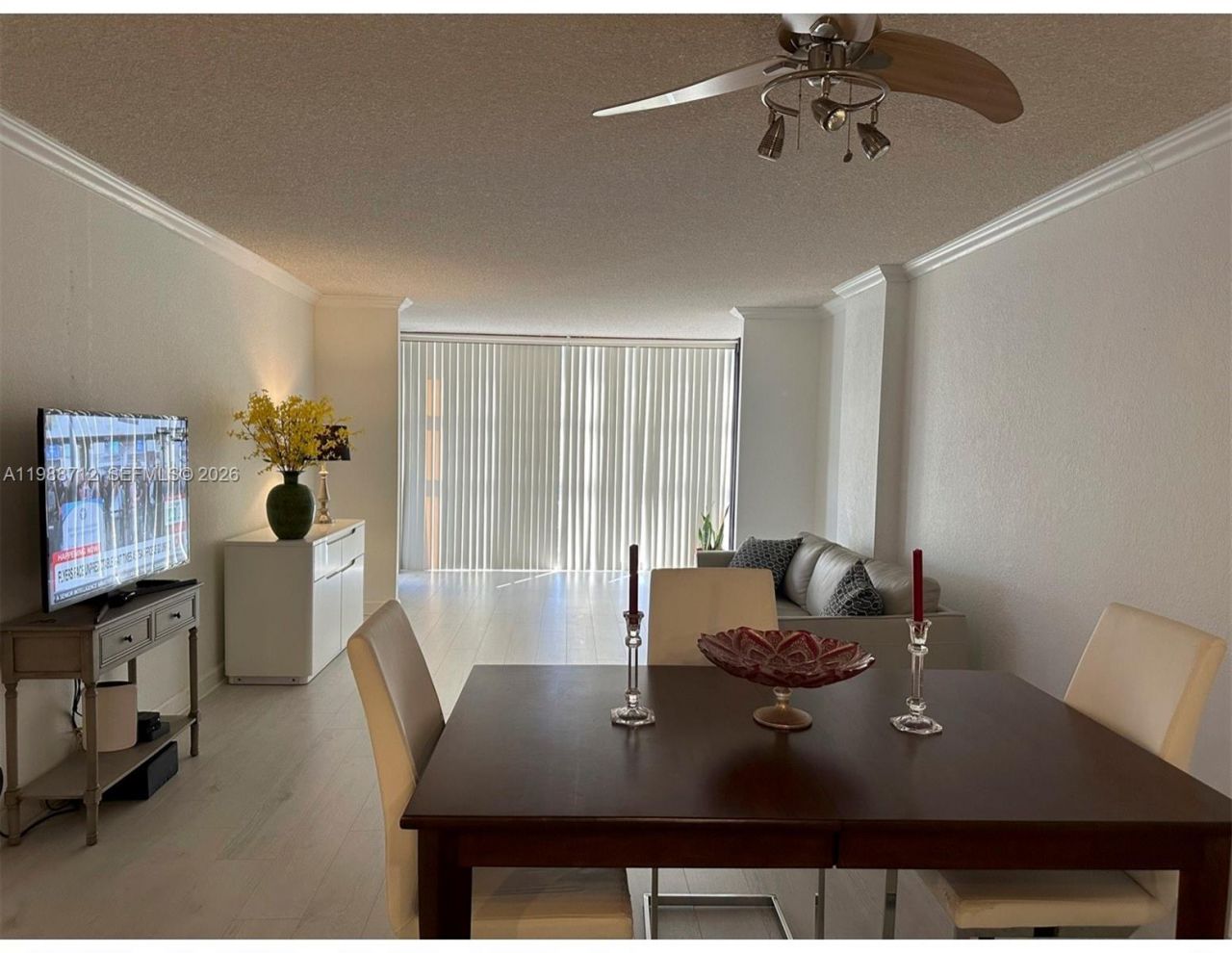 600 E Parkview Dr , Unit 316, Hallandale Beach, FL 33009 Photo