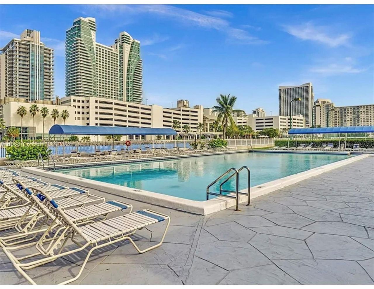 600 E Parkview Dr , Unit 316, Hallandale Beach, FL 33009 Photo