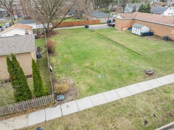 1413 20th Street, North Chicago, IL 60064