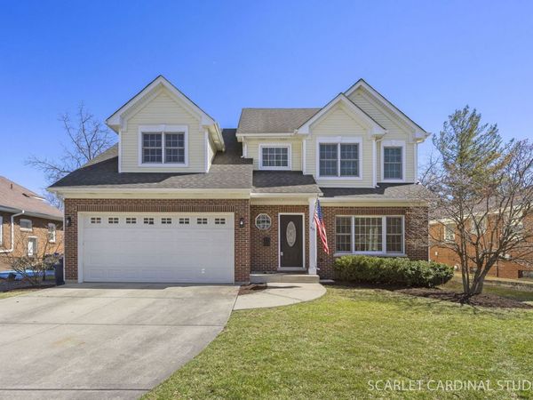 435 S School Street , Lombard, IL 60148