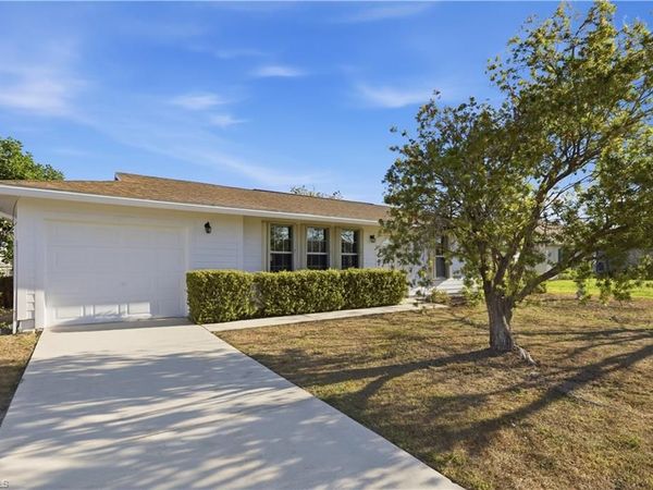 221 SW 22nd ST , CAPE CORAL, FL 33991