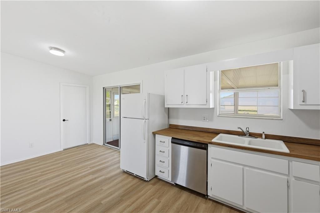 221 SW 22nd St, Cape Coral, FL 33991 Photo