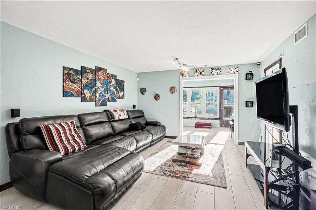 4150 Looking Glass Ln, Unit 3903, Naples, FL 34112 Photo