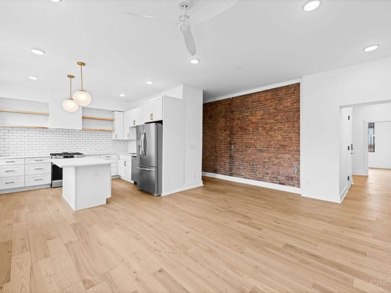 1909 Race Street, Unit 2, Cincinnati, OH 45202 Photo 6