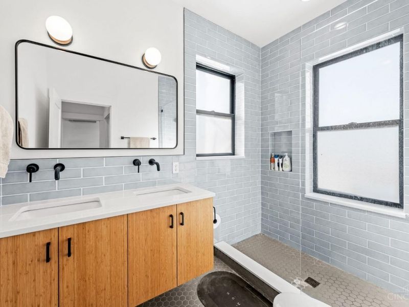 1909 Race Street, Unit 2, Cincinnati, OH 45202 Photo 8