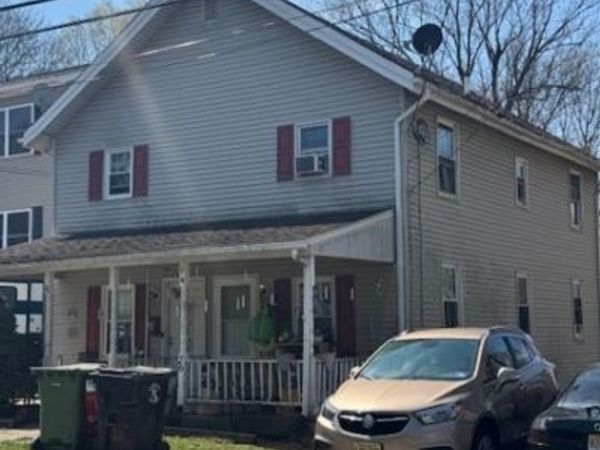 76 S Lincoln Ave, Washington, NJ 07882
