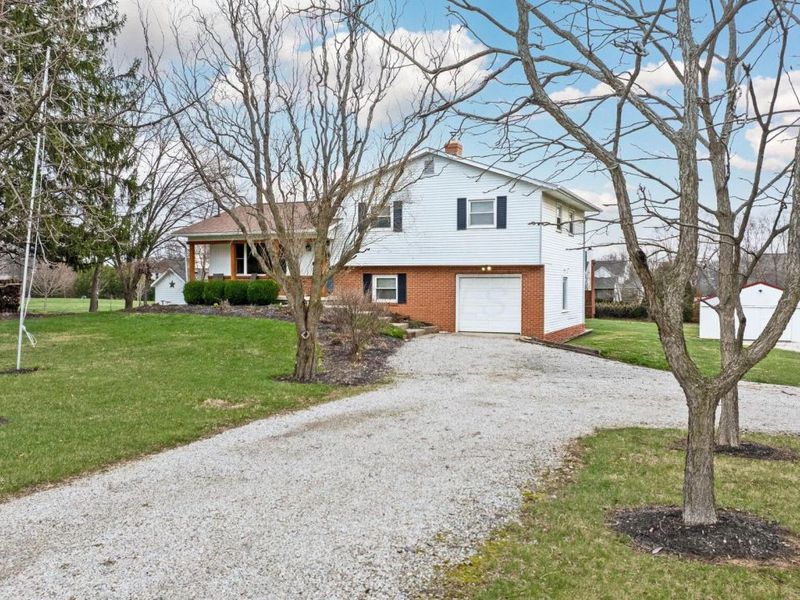 6945 Tussic Street Road , Westerville, OH 43082 Photo 3