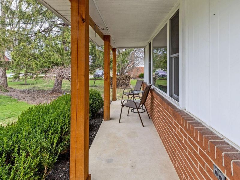 6945 Tussic Street Road , Westerville, OH 43082 Photo 4