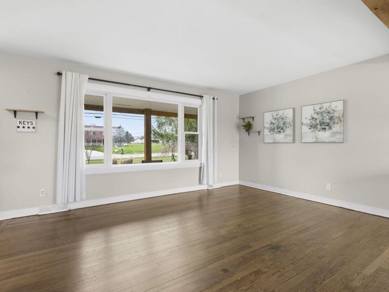 6945 Tussic Street Road , Westerville, OH 43082 Photo 9