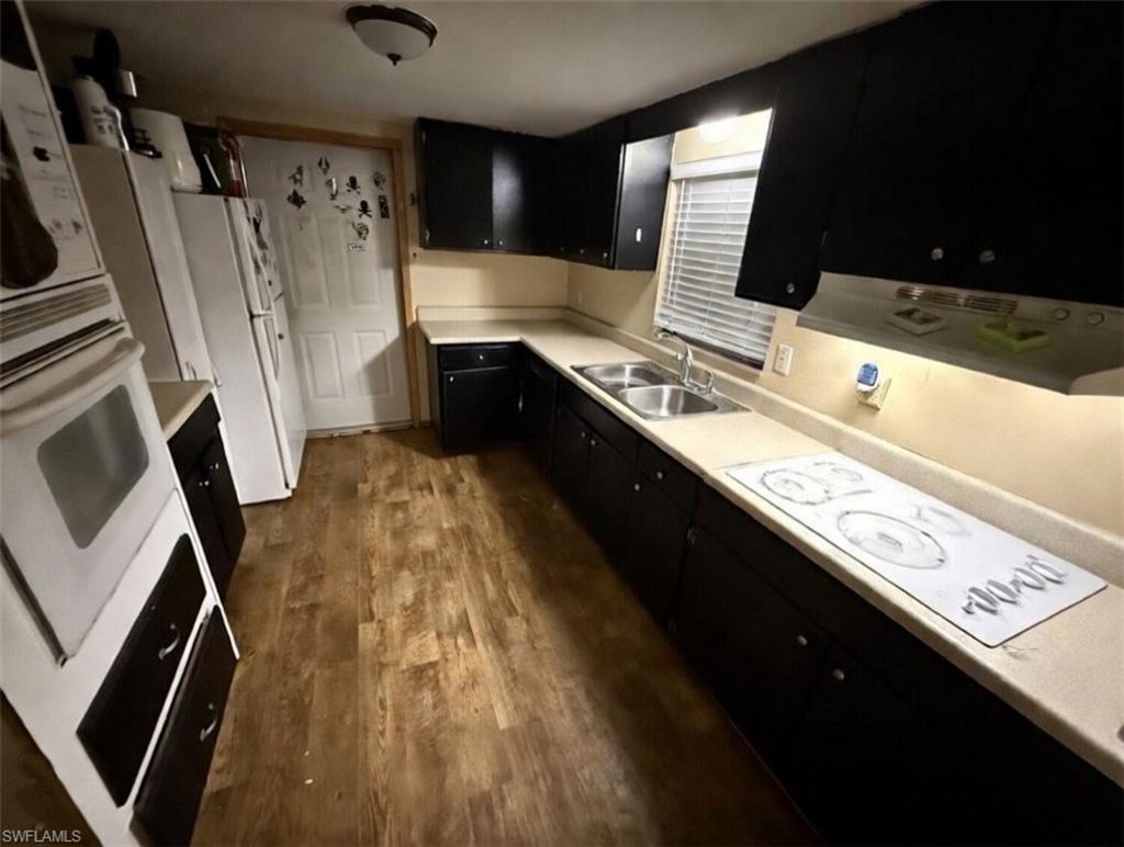 815 Riverside Dr, Moore Haven, FL 33471 Photo