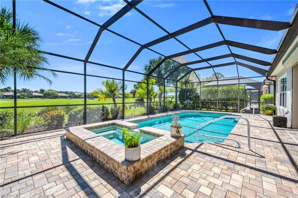 11918 Heather Woods Ct, Naples, FL 34120 Photo