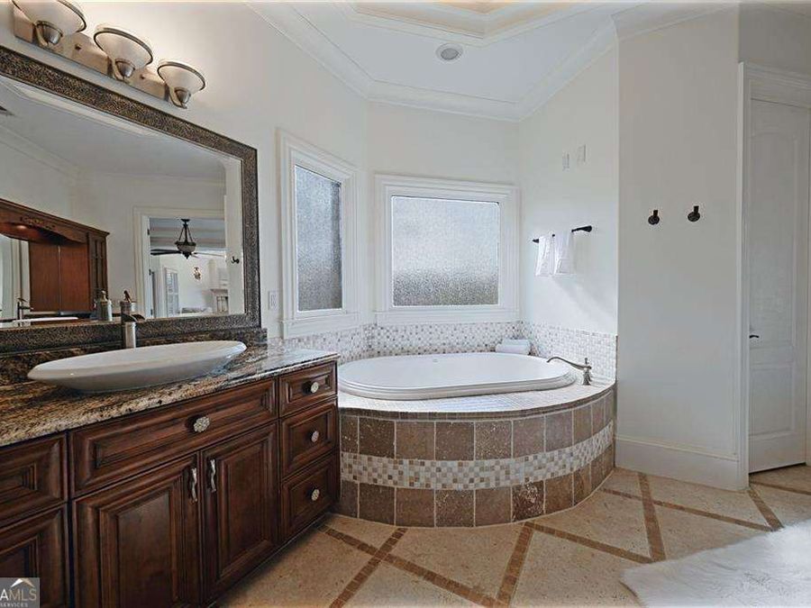 Property Image 57