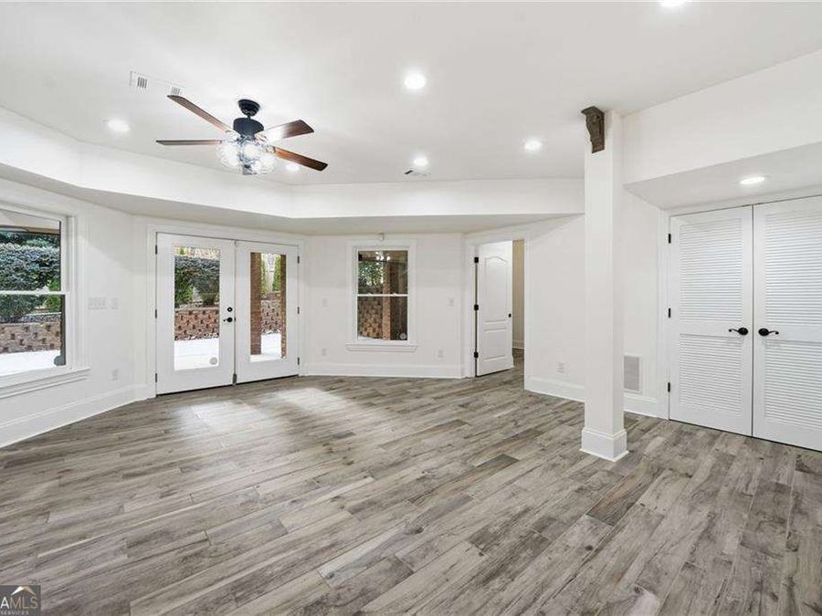 Property Image 64