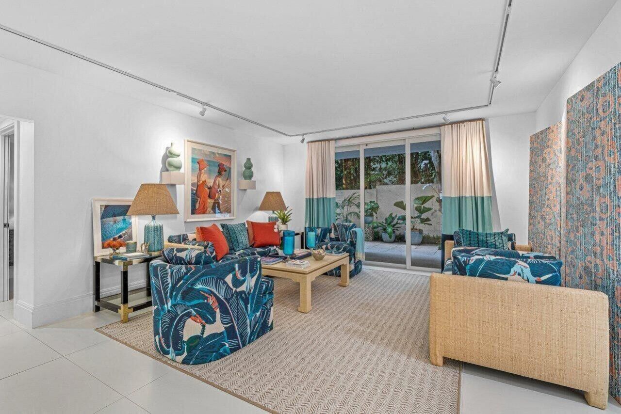226 Brazilian Avenue, Unit 1a, Palm Beach, FL 33480 Photo