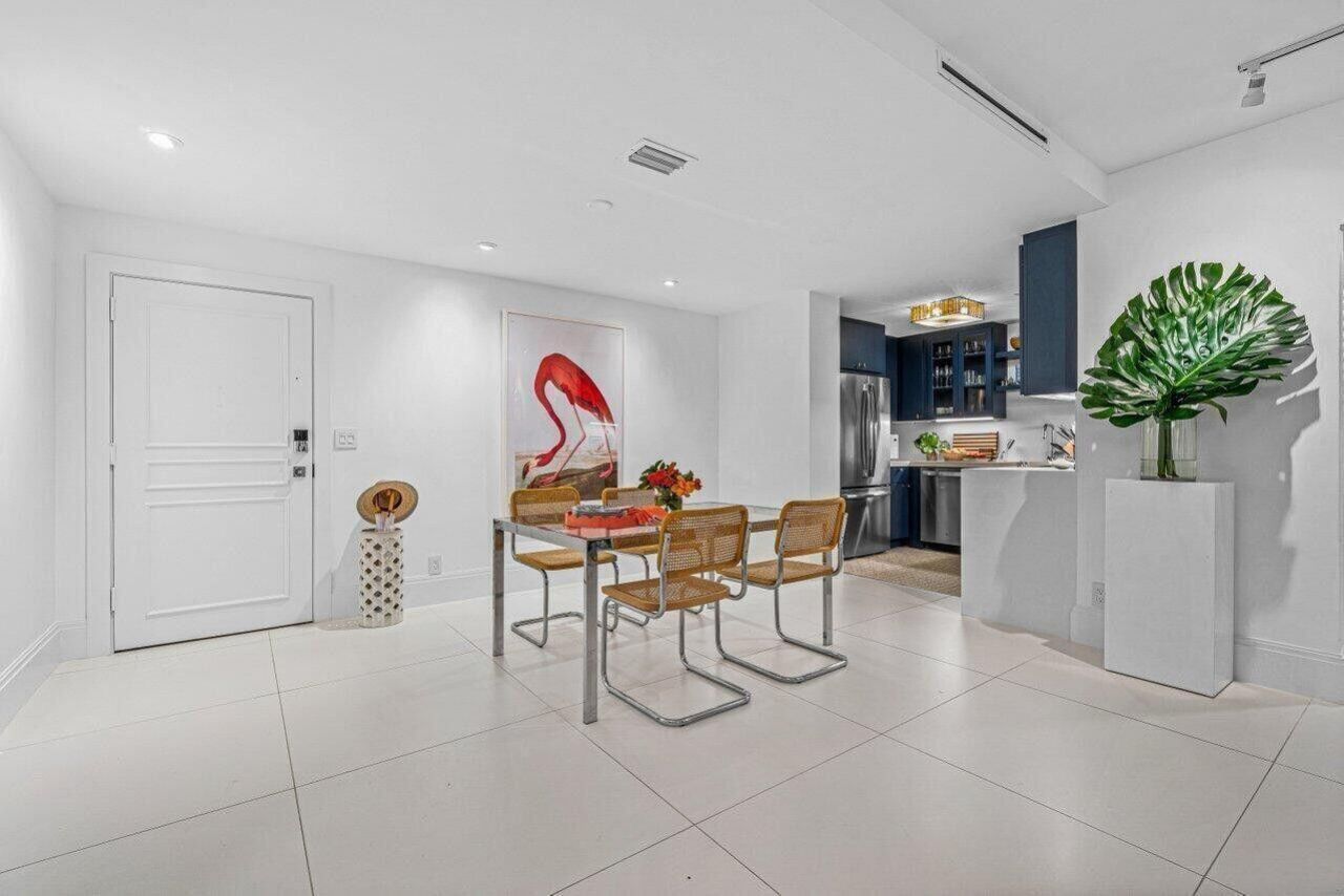 226 Brazilian Avenue, Unit 1a, Palm Beach, FL 33480 Photo