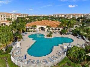 14 Harbour Isle Drive W, Unit Ph01, Fort Pierce, FL 34949 Photo