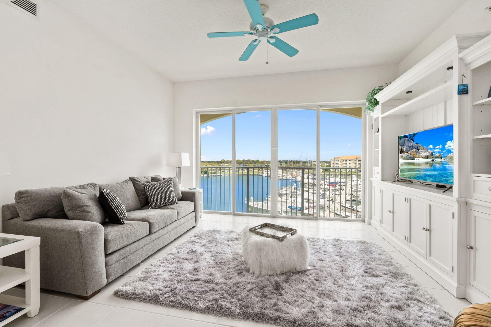14 Harbour Isle Drive W, Unit Ph01, Fort Pierce, FL 34949 Photo