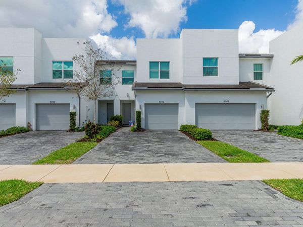 5002 Navali Drive, Lake Worth, FL 33467