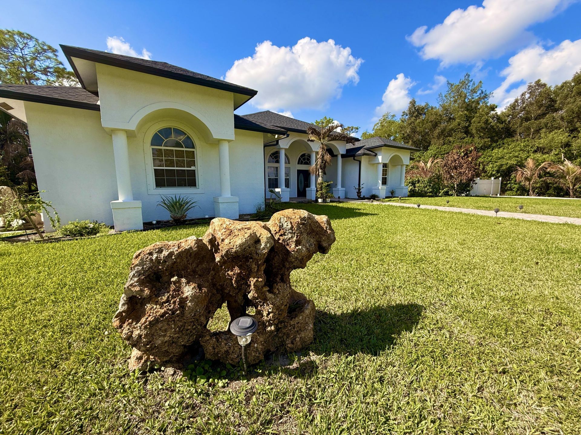 13964 N 69th St Street N, The Acreage, FL 33412 Photo
