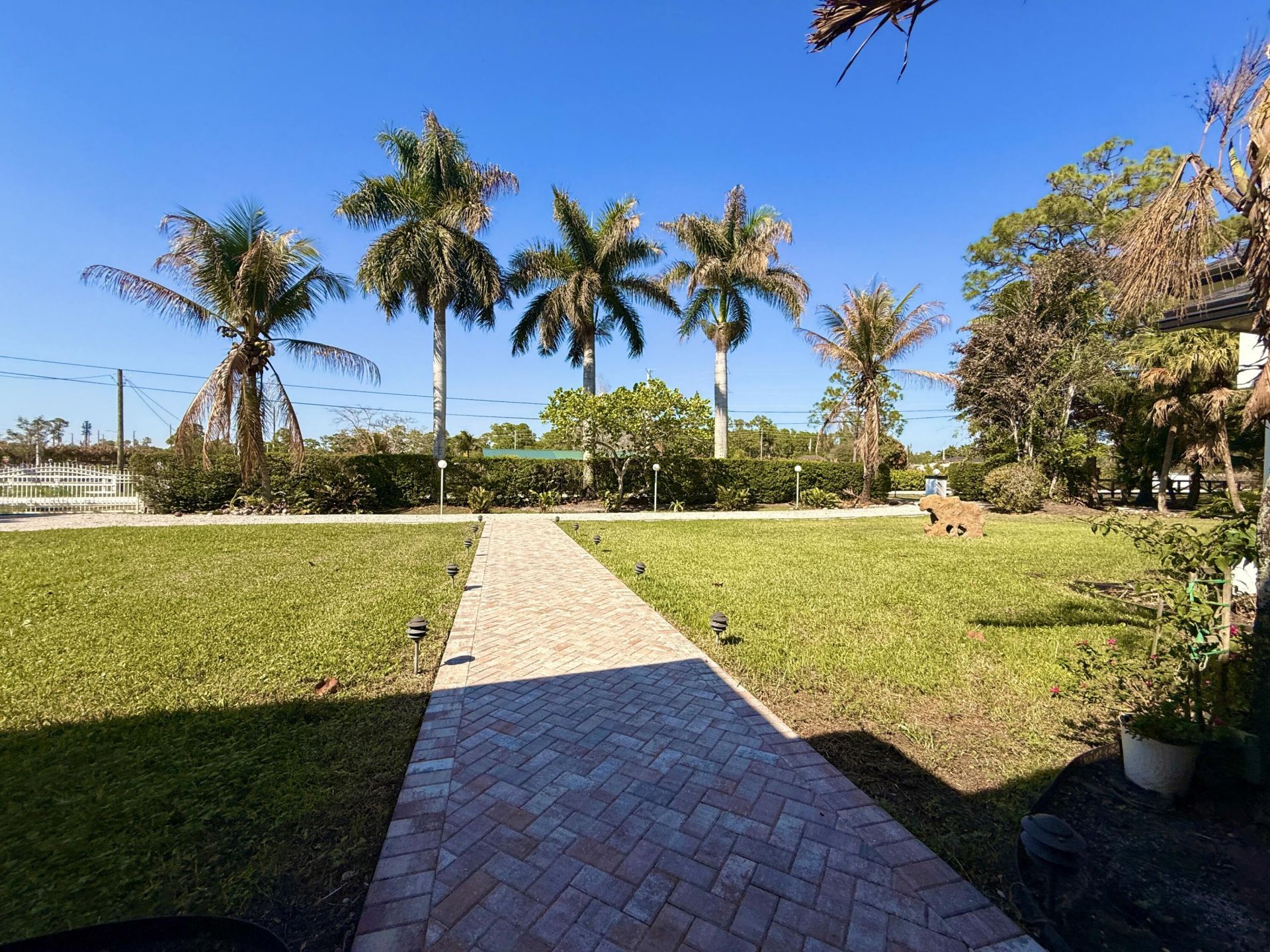 13964 N 69th St Street N, The Acreage, FL 33412 Photo