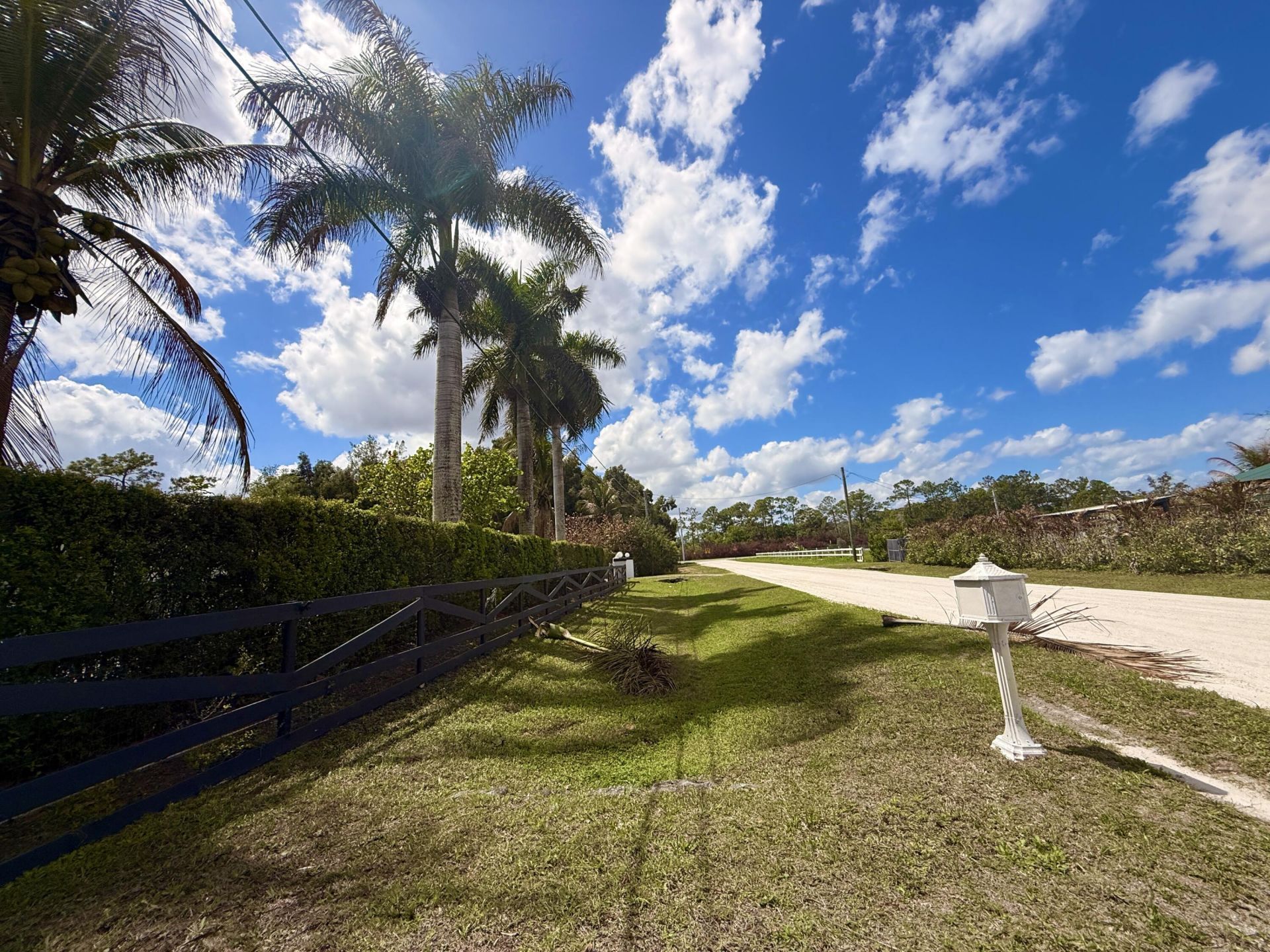 13964 N 69th St Street N, The Acreage, FL 33412 Photo