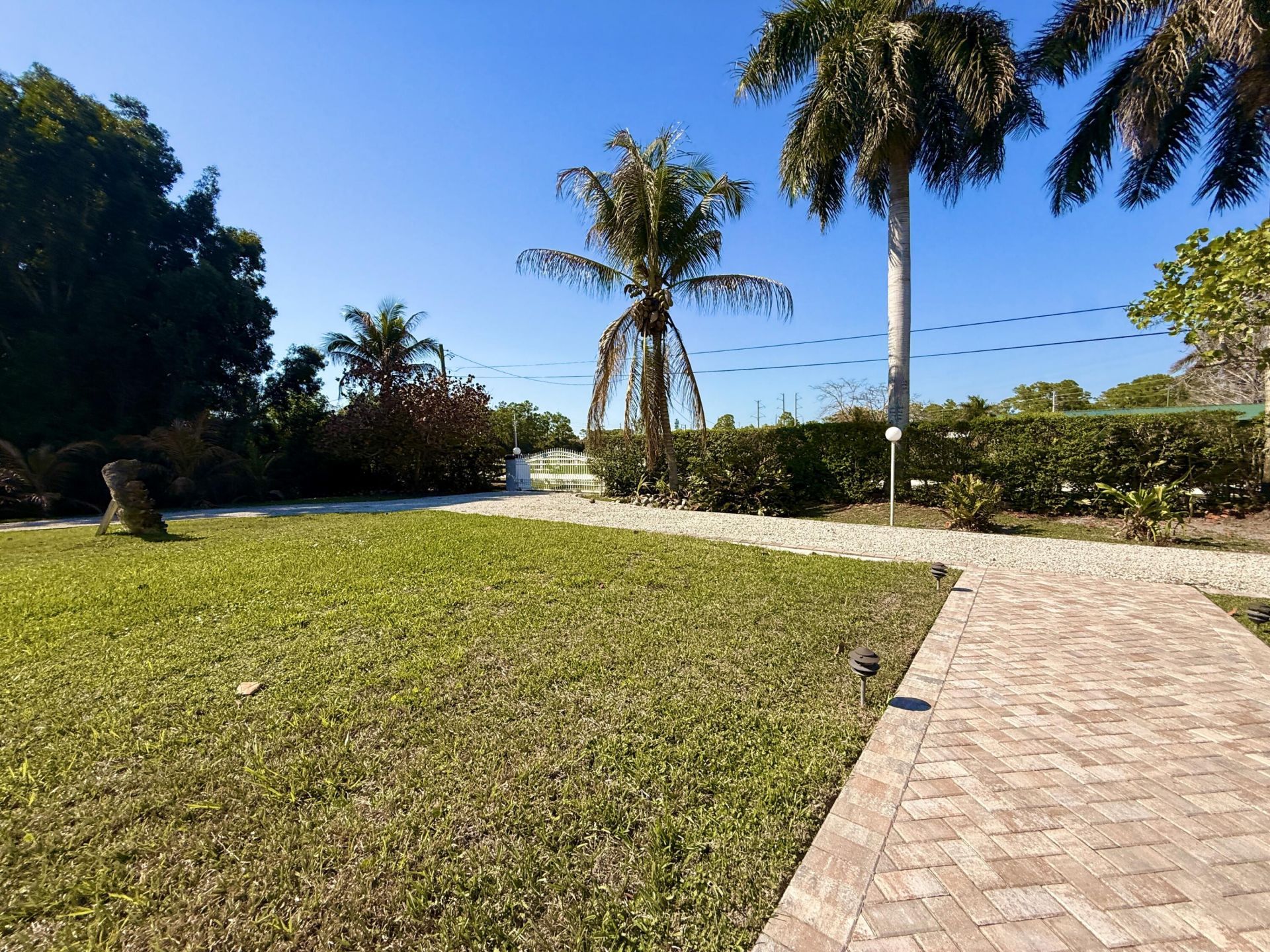 13964 N 69th St Street N, The Acreage, FL 33412 Photo