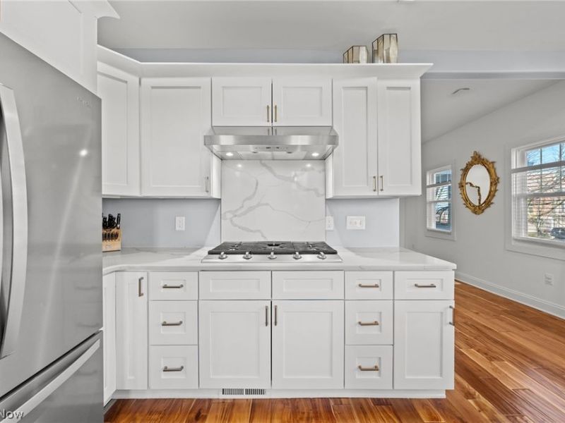 4902 Tillman Avenue, Cleveland, OH 44102 Photo 11