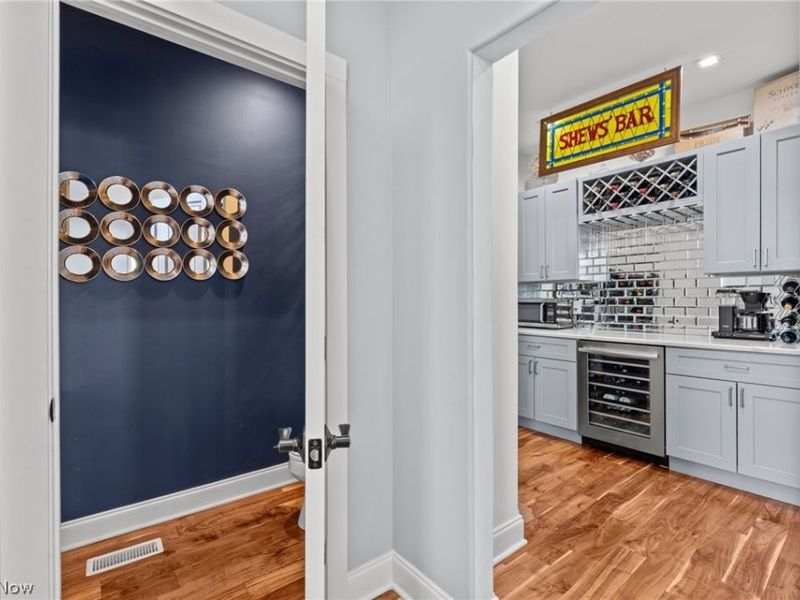 4902 Tillman Avenue, Cleveland, OH 44102 Photo 19