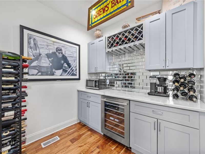 4902 Tillman Avenue, Cleveland, OH 44102 Photo 20