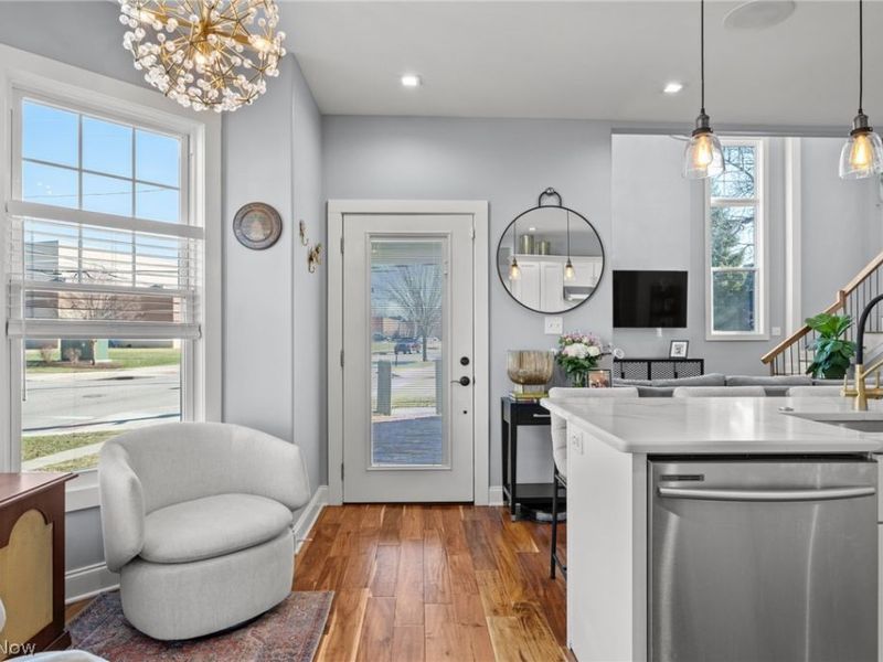 4902 Tillman Avenue, Cleveland, OH 44102 Photo 8