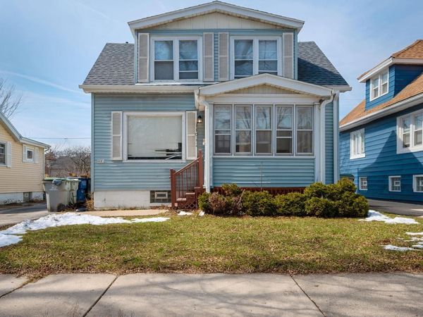 4881 N 58th STREET, Milwaukee, WI 53218