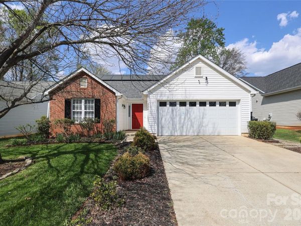 9506 Scotland Hall Court, Charlotte, NC 28277