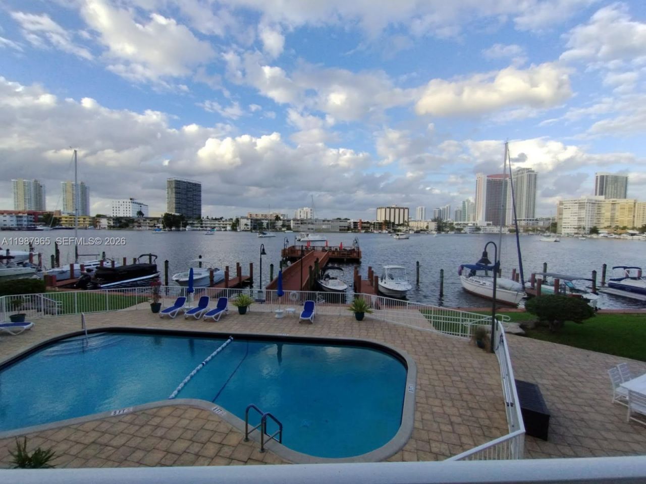 400 Golden Isles Dr, Unit 43, Hallandale Beach, FL 33009 Photo