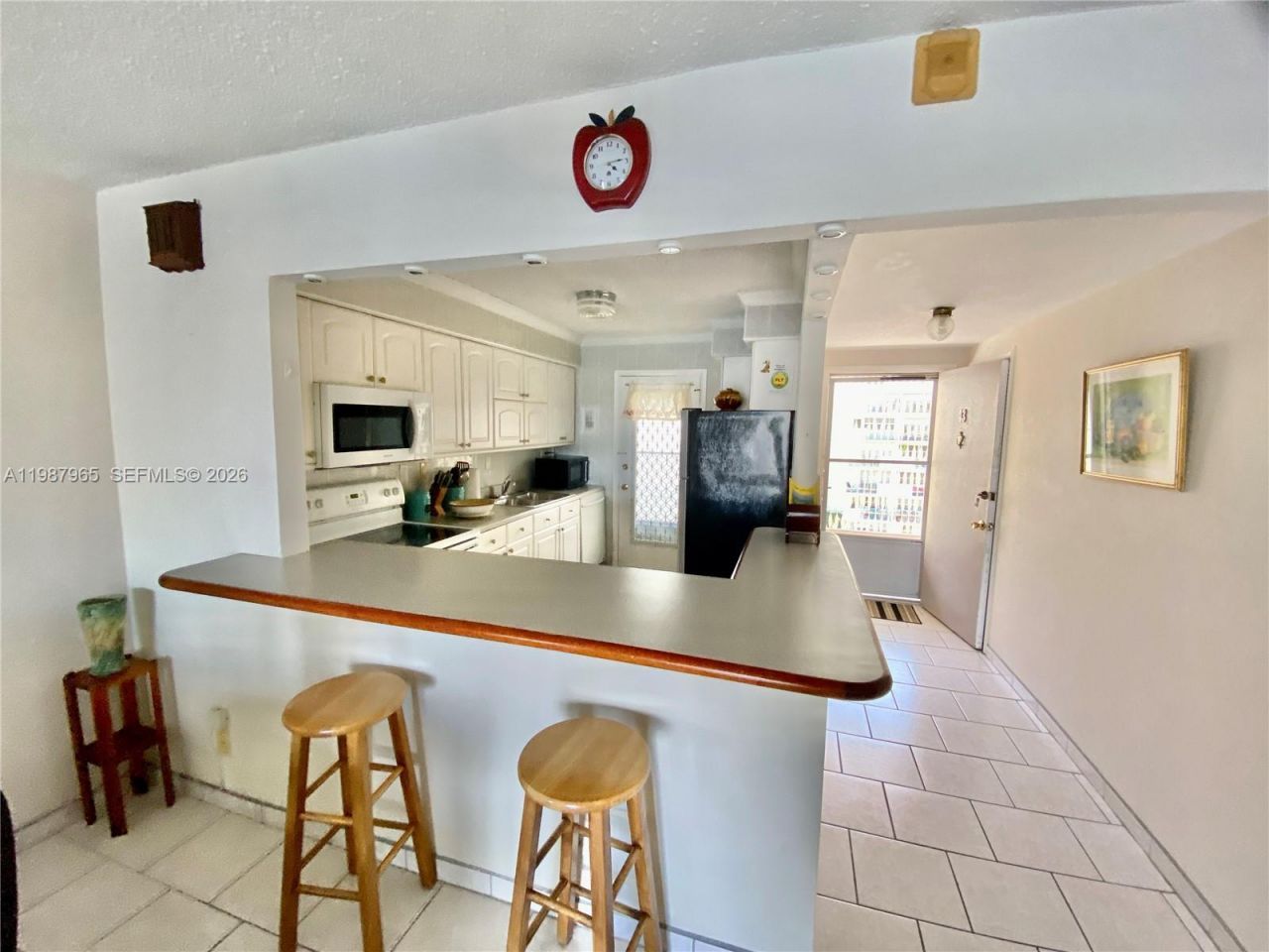 400 Golden Isles Dr, Unit 43, Hallandale Beach, FL 33009 Photo