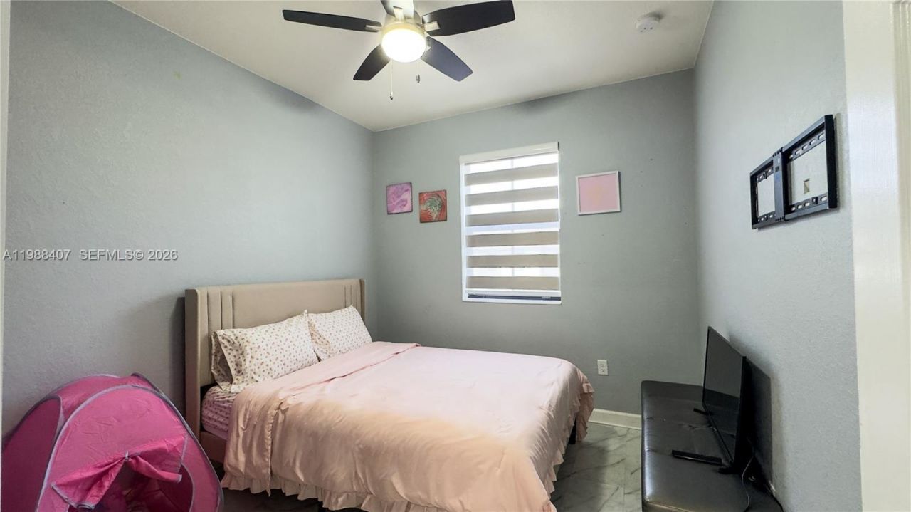 3318 W 106th Ter , Hialeah, FL 33018 Photo