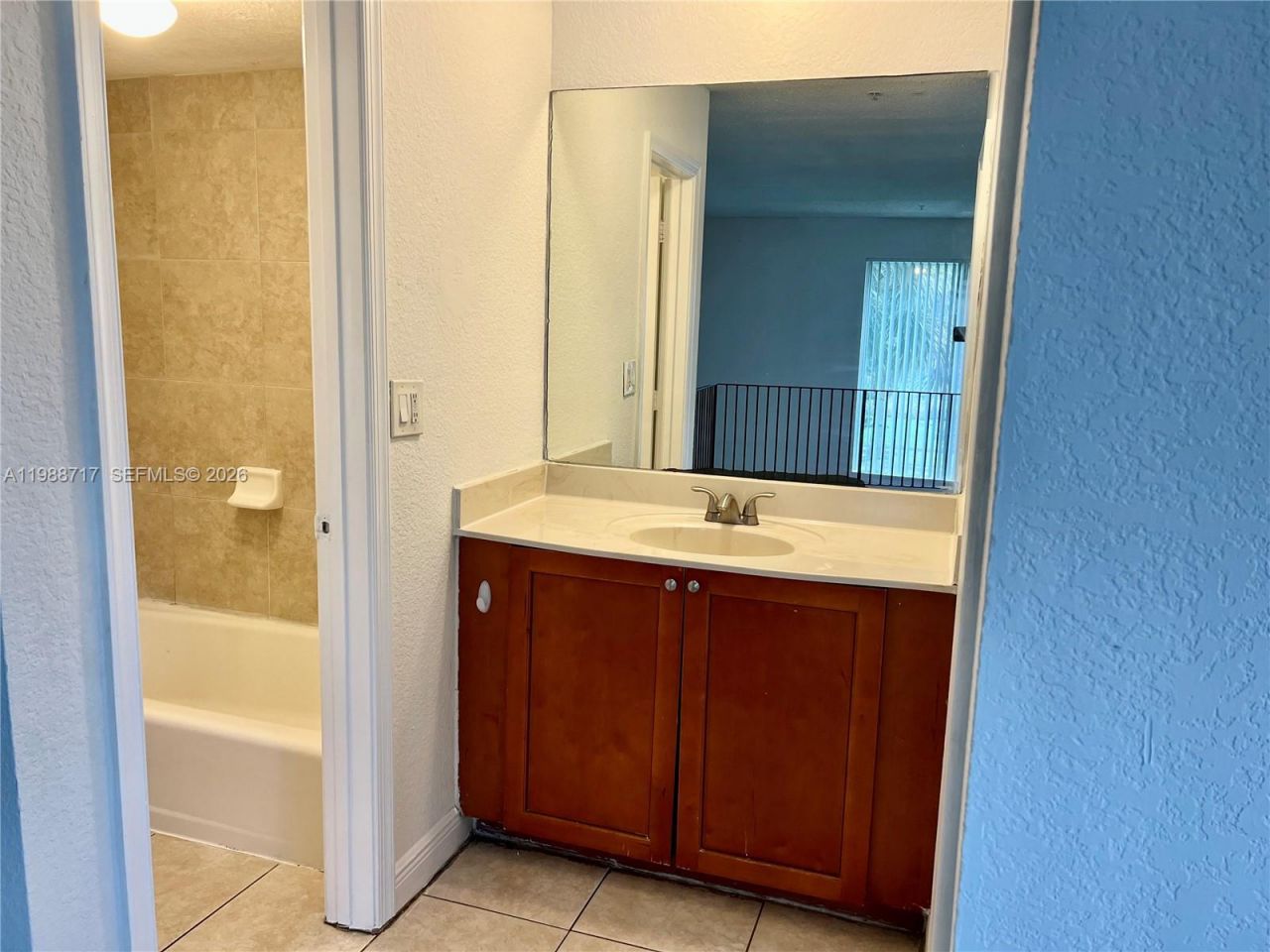 4251 NW 5th St , Unit 103, Plantation, FL 33317 Photo