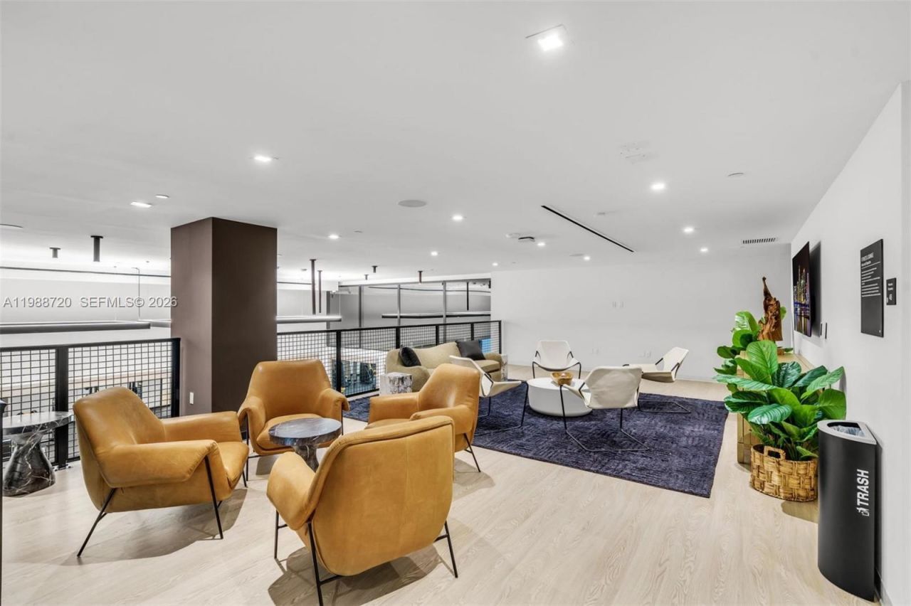 225 N Miami Ave, Unit 1701, Miami, FL 33131 Photo