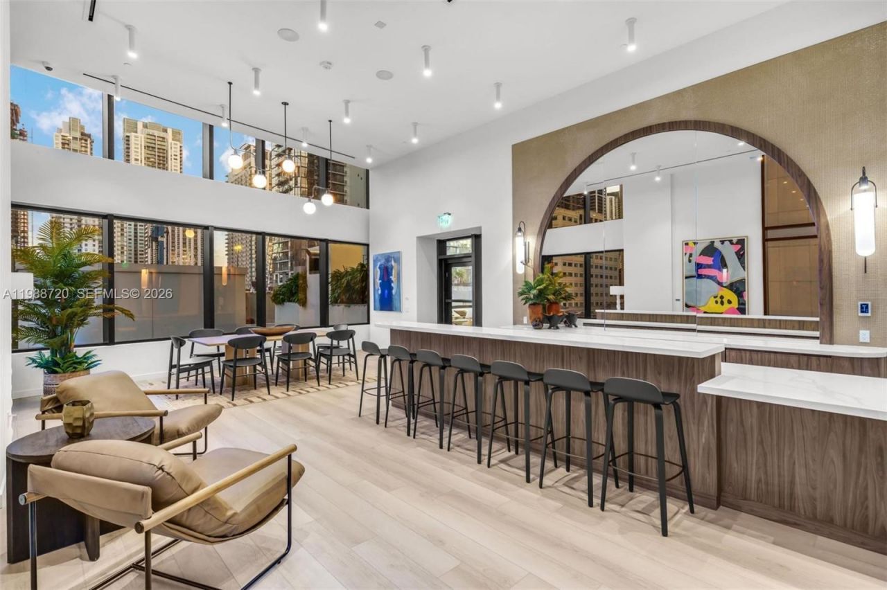 225 N Miami Ave, Unit 1701, Miami, FL 33131 Photo