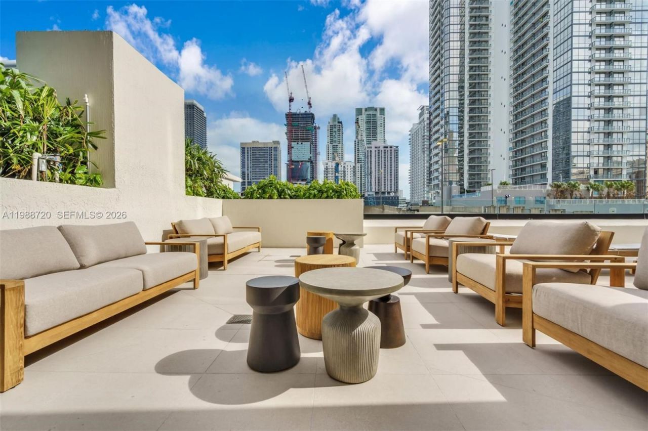 225 N Miami Ave, Unit 1701, Miami, FL 33131 Photo