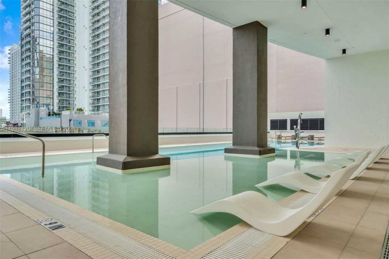 225 N Miami Ave, Unit 1701, Miami, FL 33131 Photo