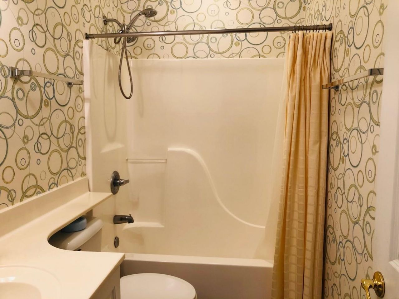 1004 Ray Costin Way Photo 16