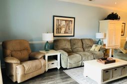 1004 Ray Costin Way photo 4