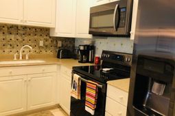 1004 Ray Costin Way photo 4