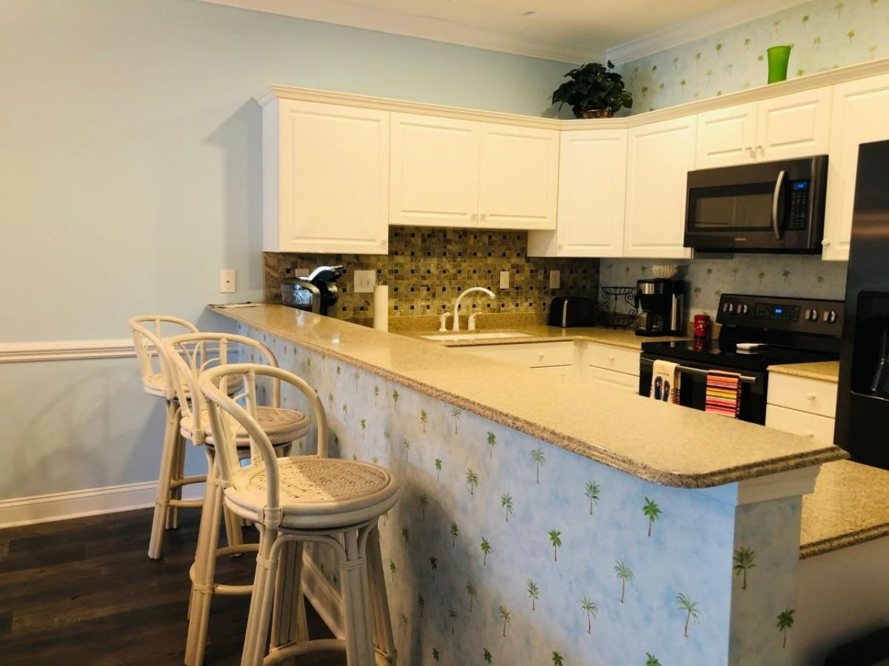 1004 Ray Costin Way Photo 7