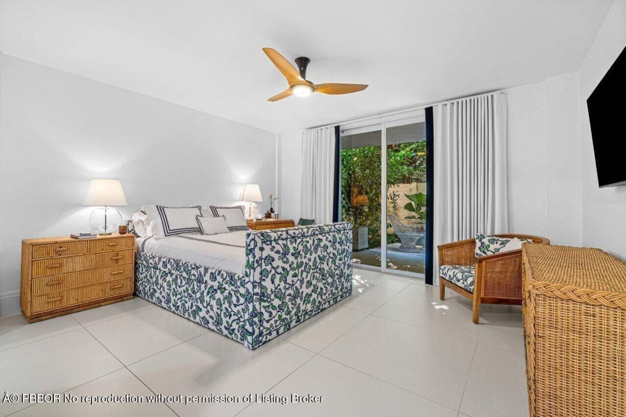 226 Brazilian Avenue, Unit 1A, Palm Beach, FL 33480 Photo