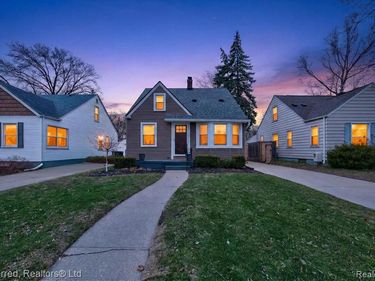 1403 N Altadena Avenue, Royal Oak Twp, MI 48067