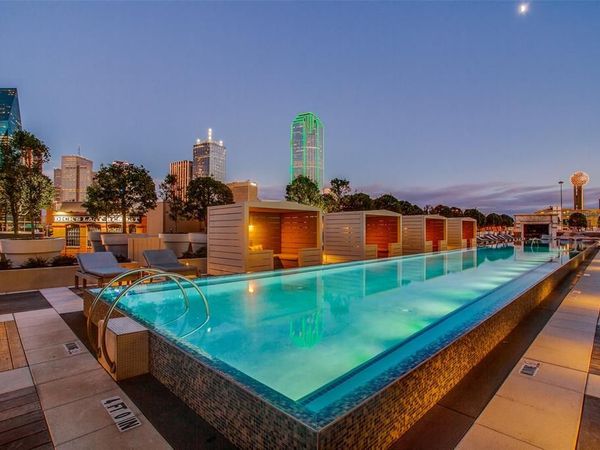 2200 Victory Avenue, Unit 2107, Dallas, TX 75219