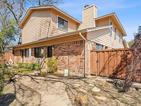 5744 Cedar Creek Drive, Benbrook, TX 76109