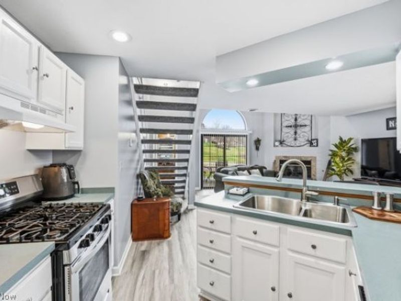 6465 St Andrews Drive Drive, Unit 6, Canfield, OH 44406 Photo 9