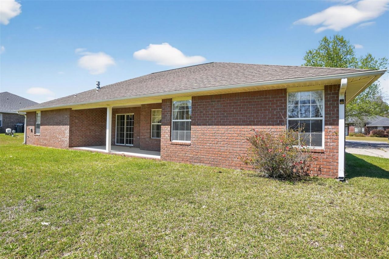 953 Chesapeake Trail, Cantonment, FL 32533 Photo